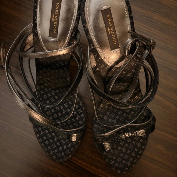 Louis Vuitton Monogram Snakeskin Heels EU 41 (US 8.5-9) - Picture 8 of 12